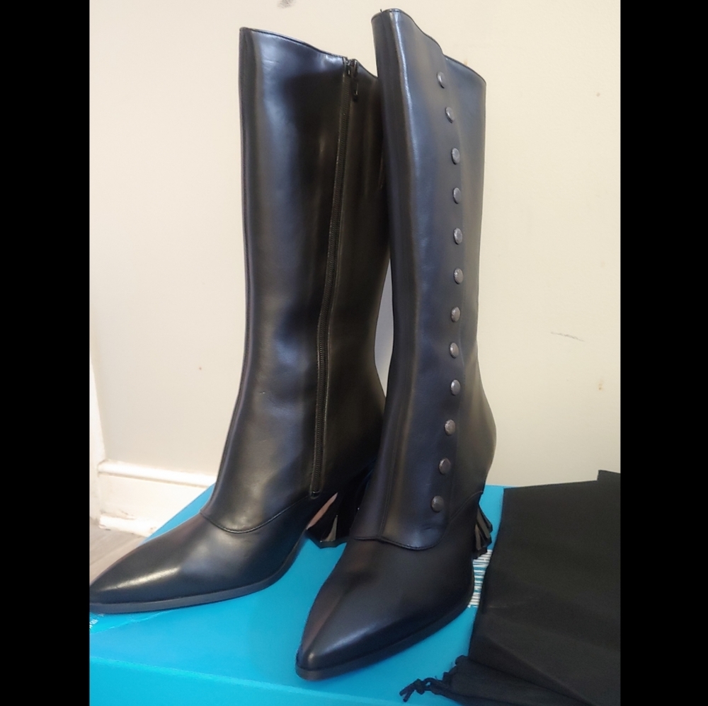 John Fluevog Deliverance Lu boot in women's size 8